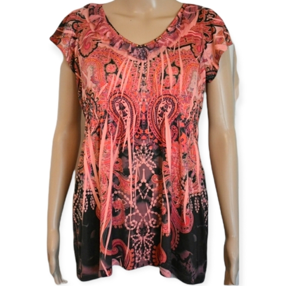 NWT| Unity World Wear {PETITE PAISLEY TOP} - Picture 1 of 9